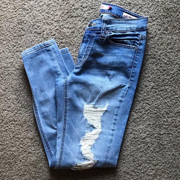 Vici Denim - Vici distressed sexy boyfriend jeans